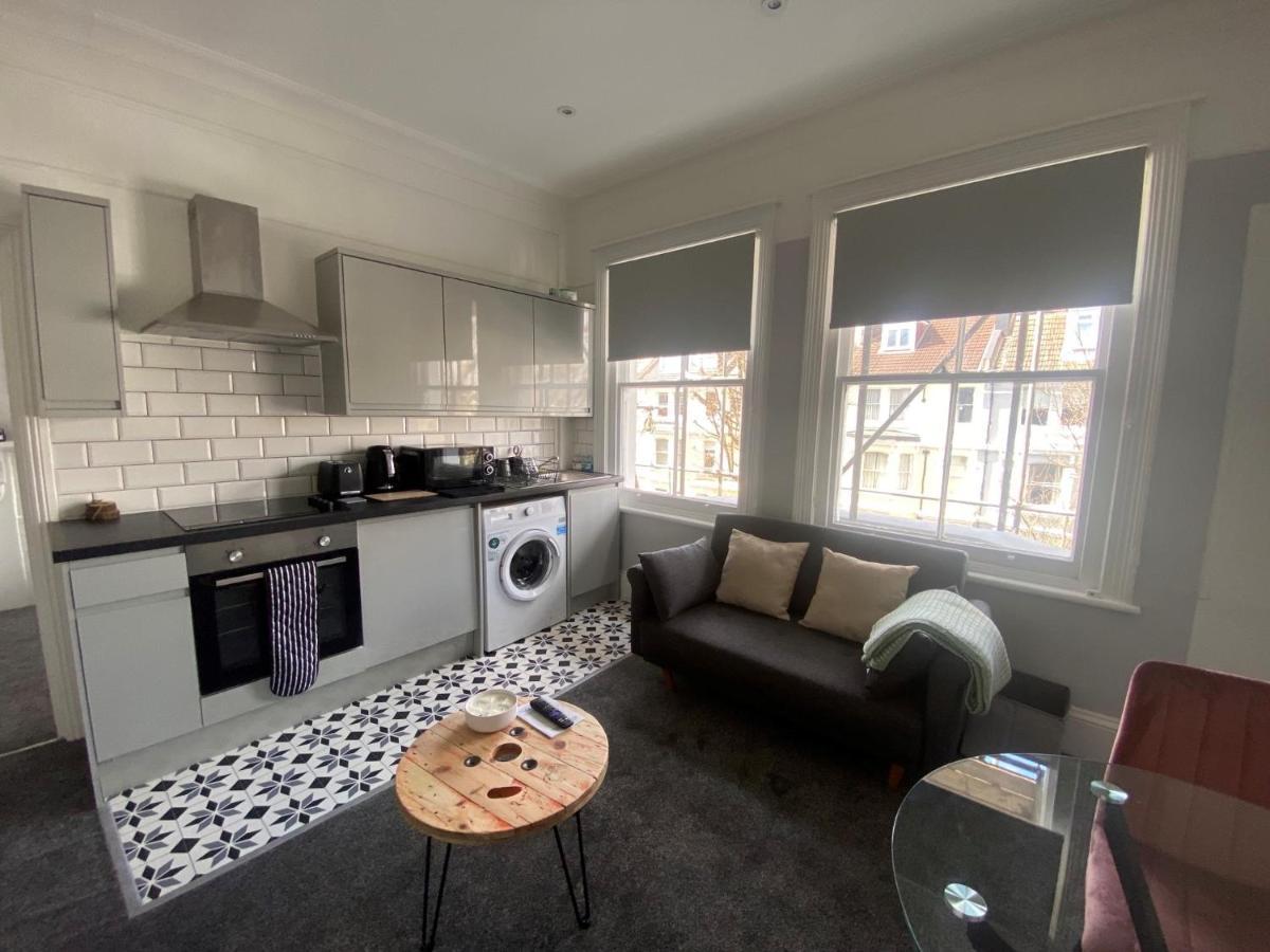 Hove Seaside Getaway Apartments Exterior photo
